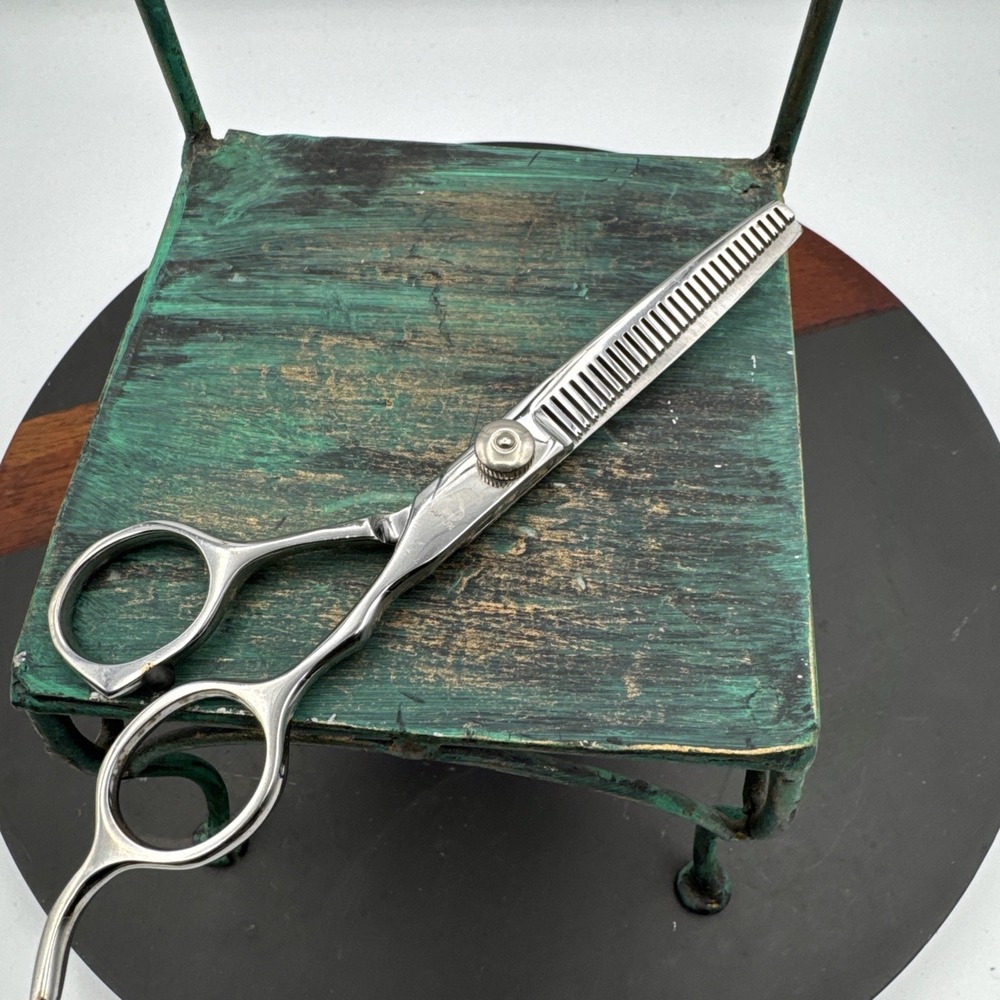 Rare Vidal Sassoon Hair Cutting Scissors Shears SX-808 IN-5 5